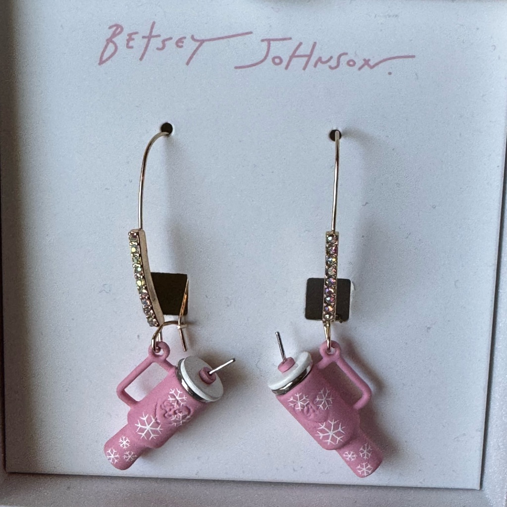 Betsey Johnson Pink And White Snowflake Tumbler Dangle Earrings Nwt 25$